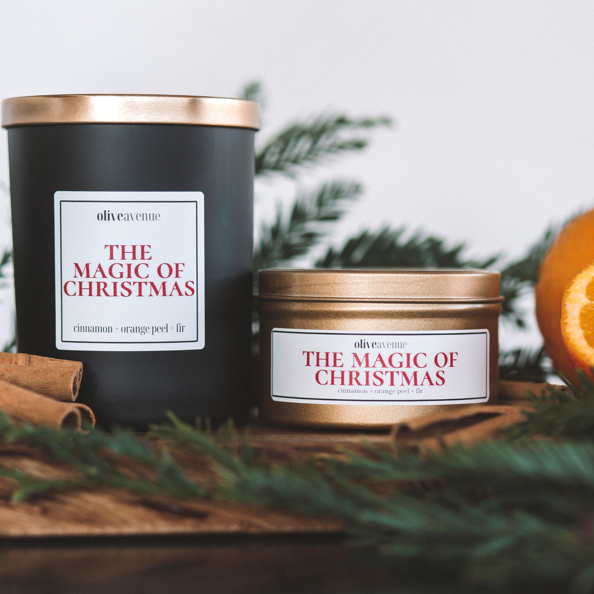THE MAGIC OF CHRISTMAS  | 10 OZ JAR CANDLE